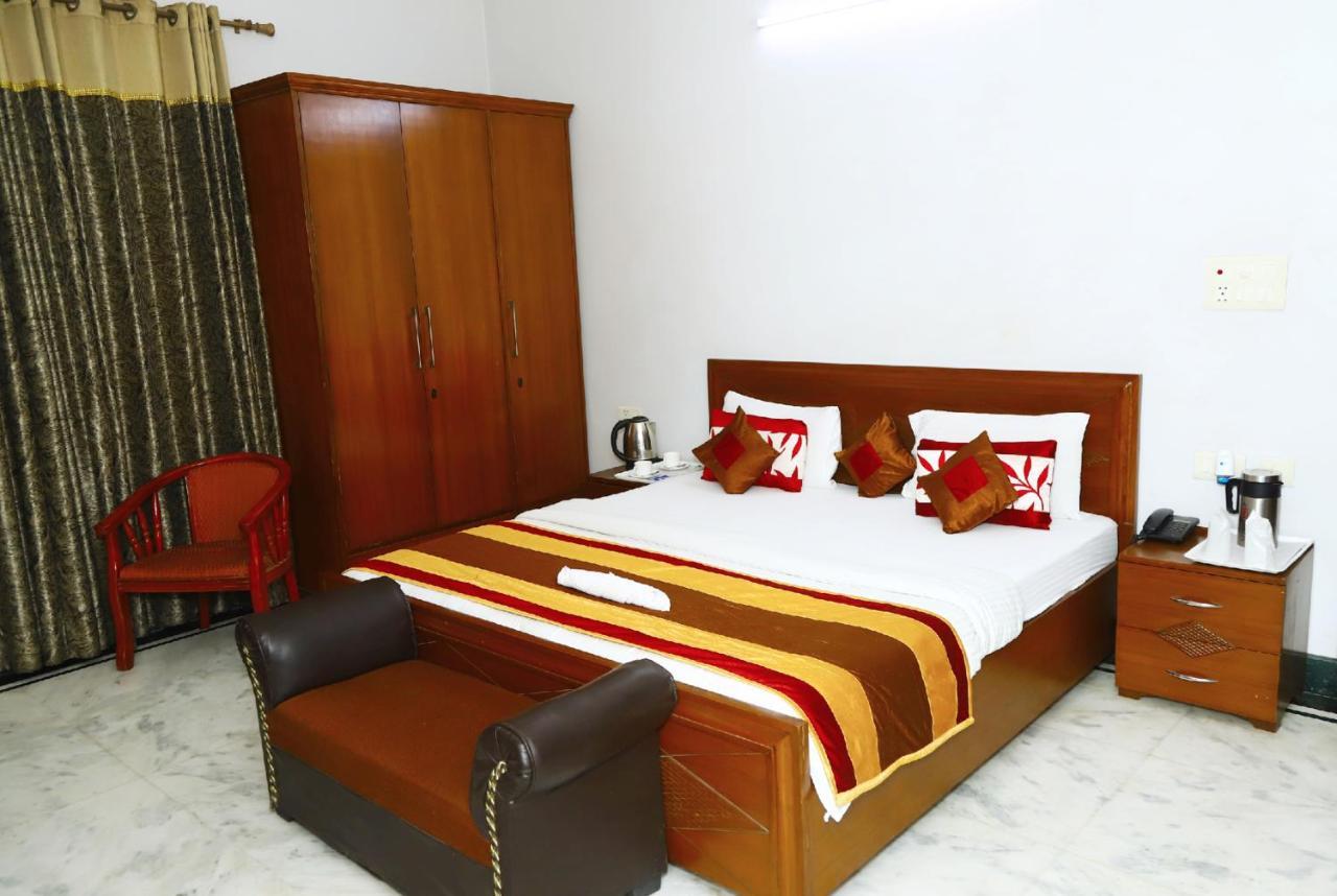 Angel Nri B&B Greater Noida Exterior foto
