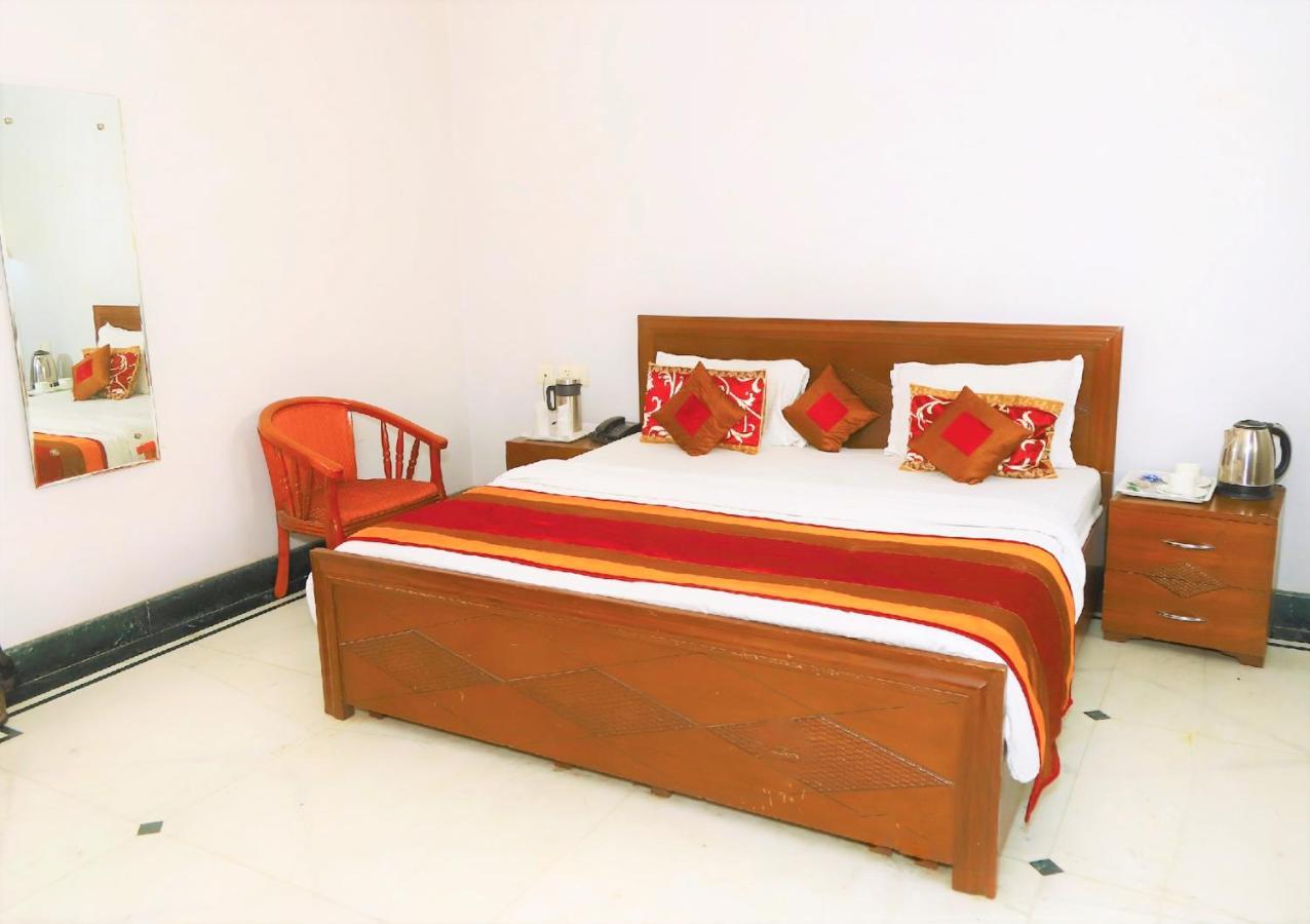 Angel Nri B&B Greater Noida Exterior foto