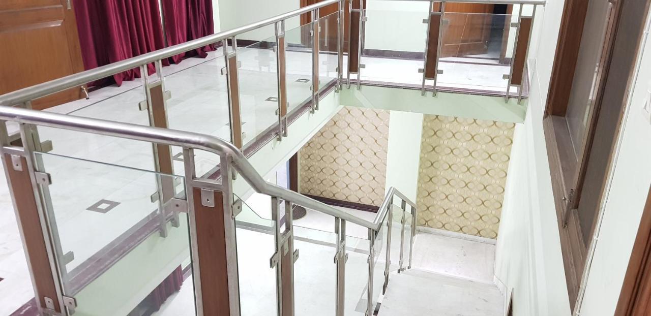 Angel Nri B&B Greater Noida Exterior foto