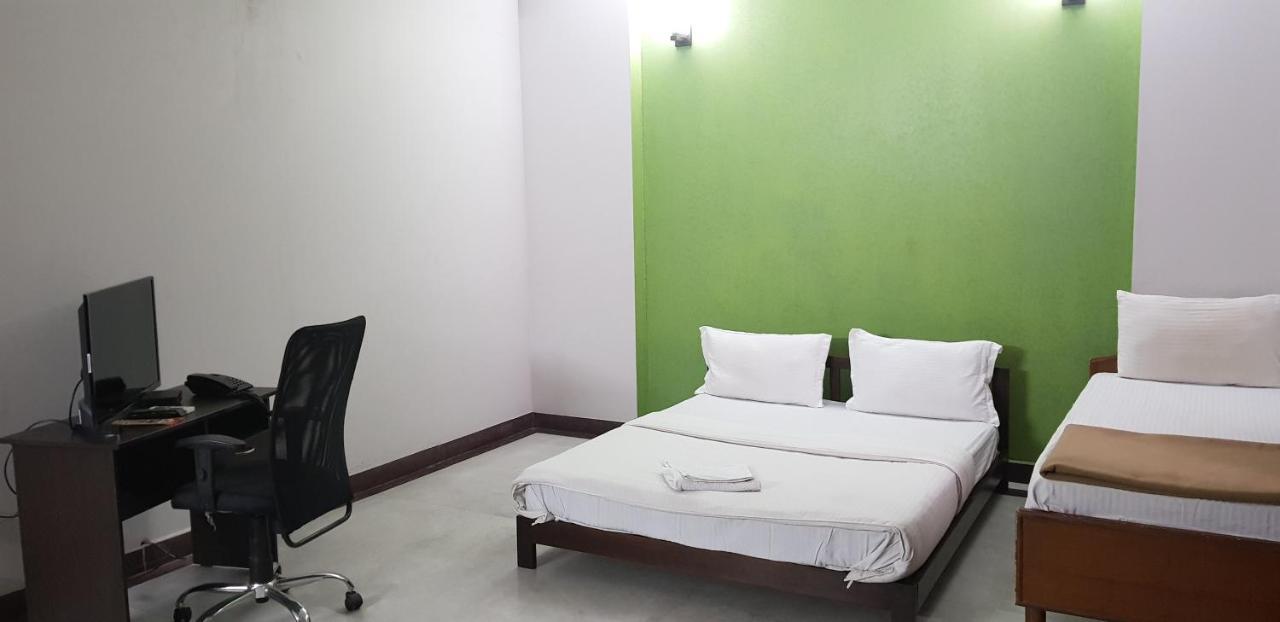 Angel Nri B&B Greater Noida Exterior foto