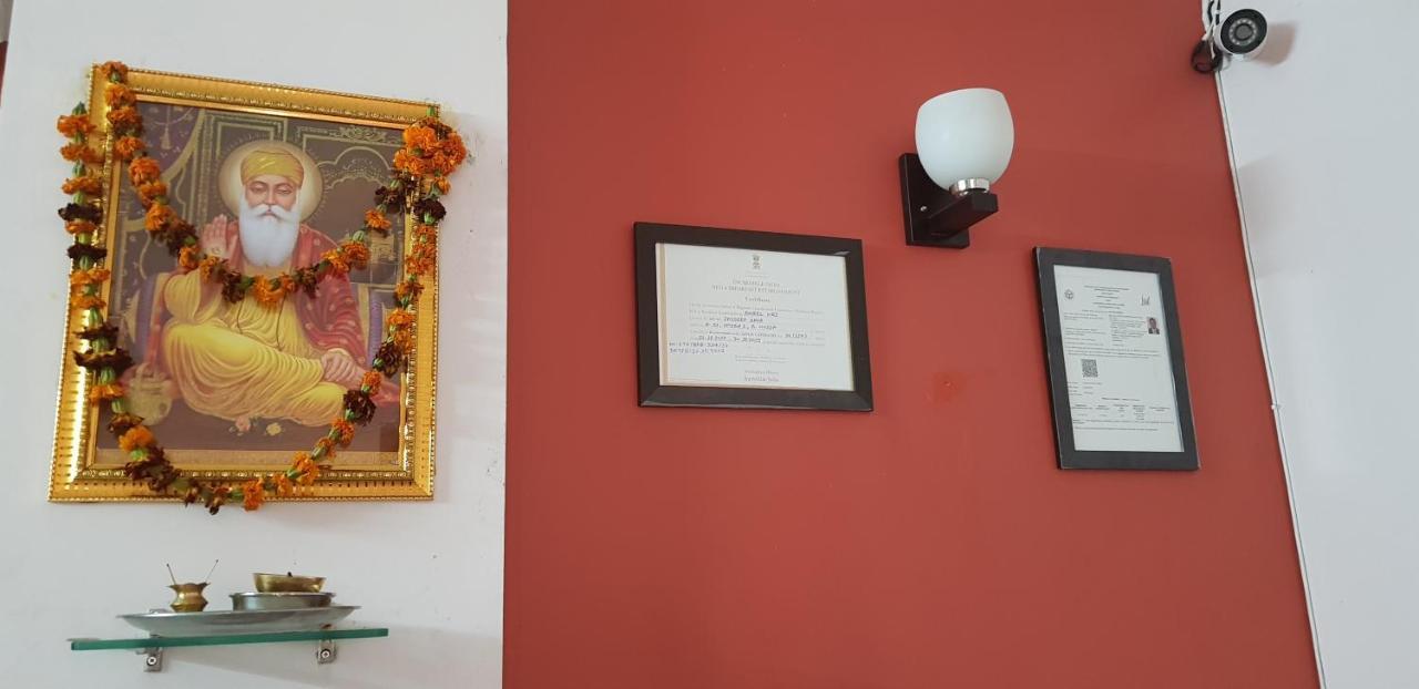 Angel Nri B&B Greater Noida Exterior foto